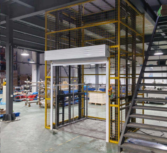 平和食品厂物料提升