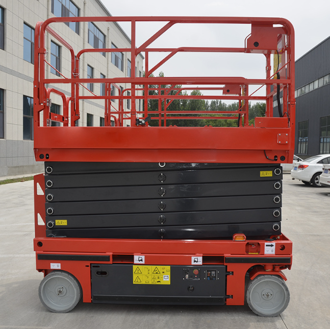 平和自行走升降机